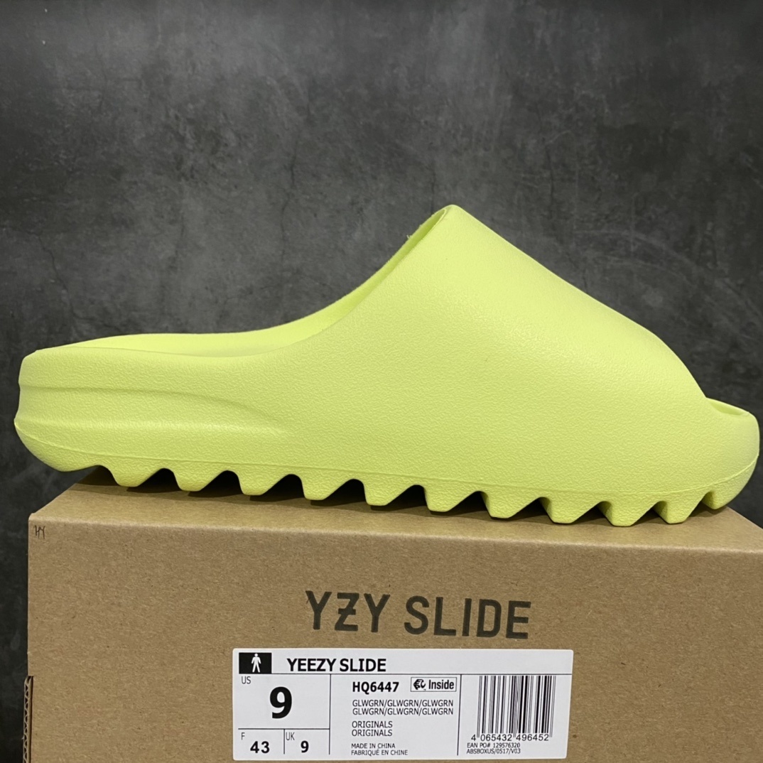 Adidas slippers T538019