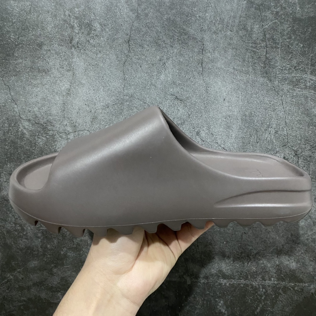 Adidas slippers T538021