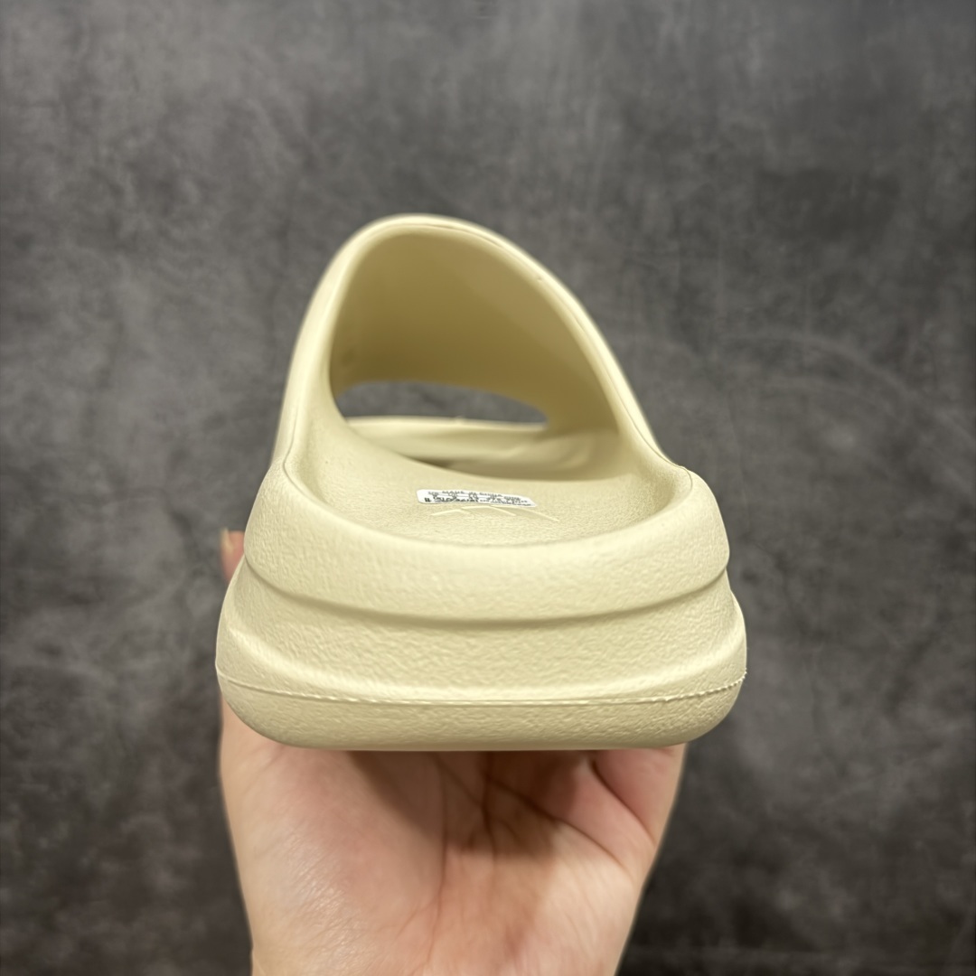 Adidas slippers T538025