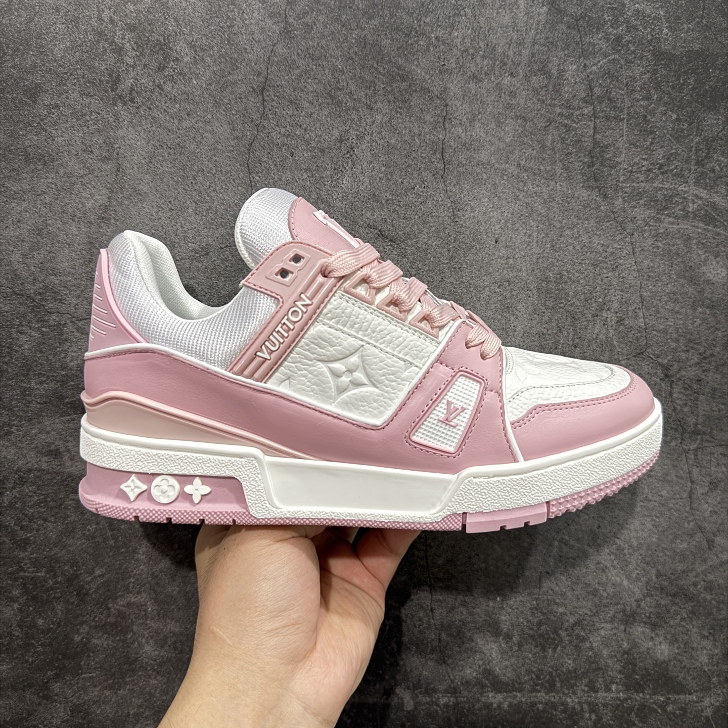 Louis Vuitton  Trainer Sneaker T538005