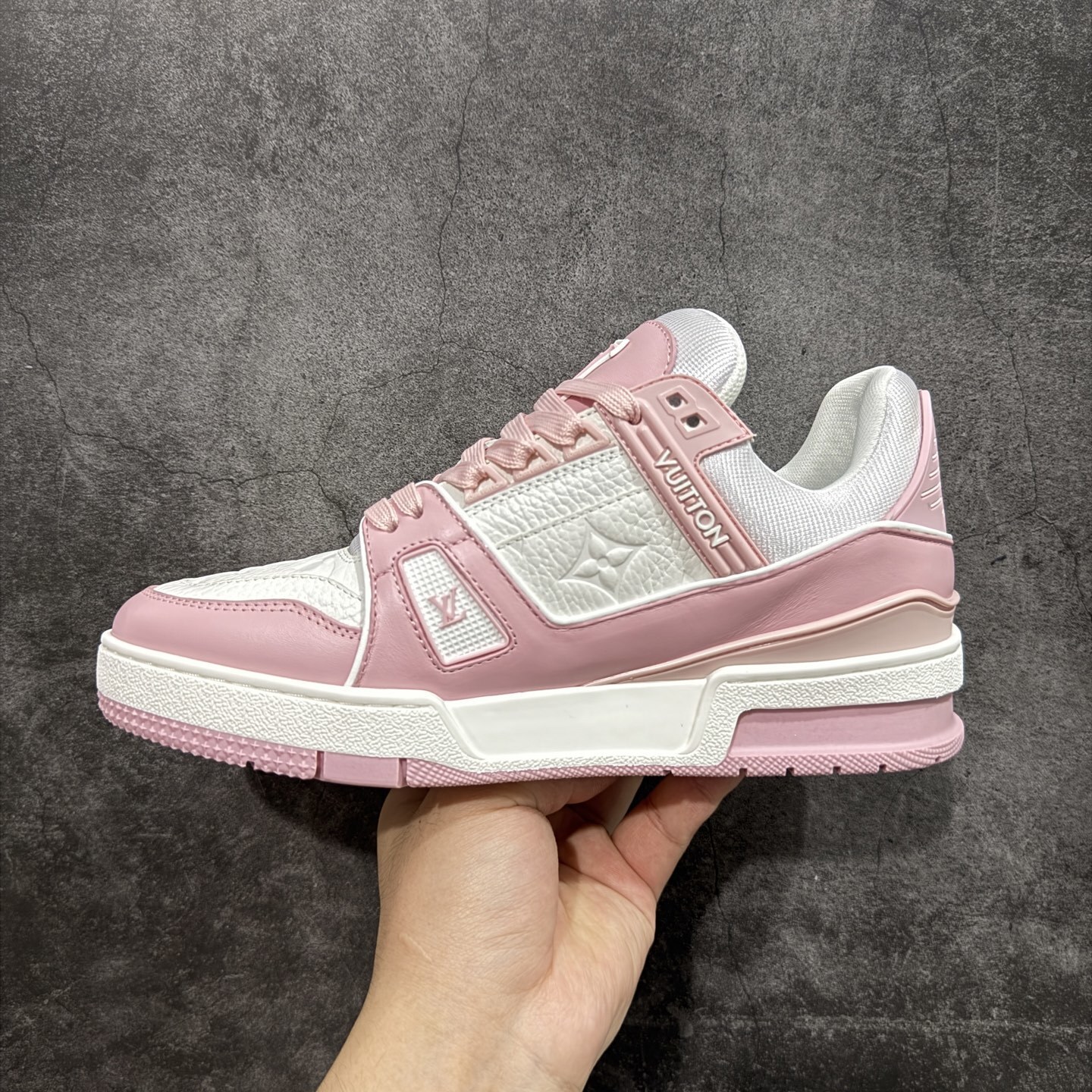 Louis Vuitton  Trainer Sneaker T538005