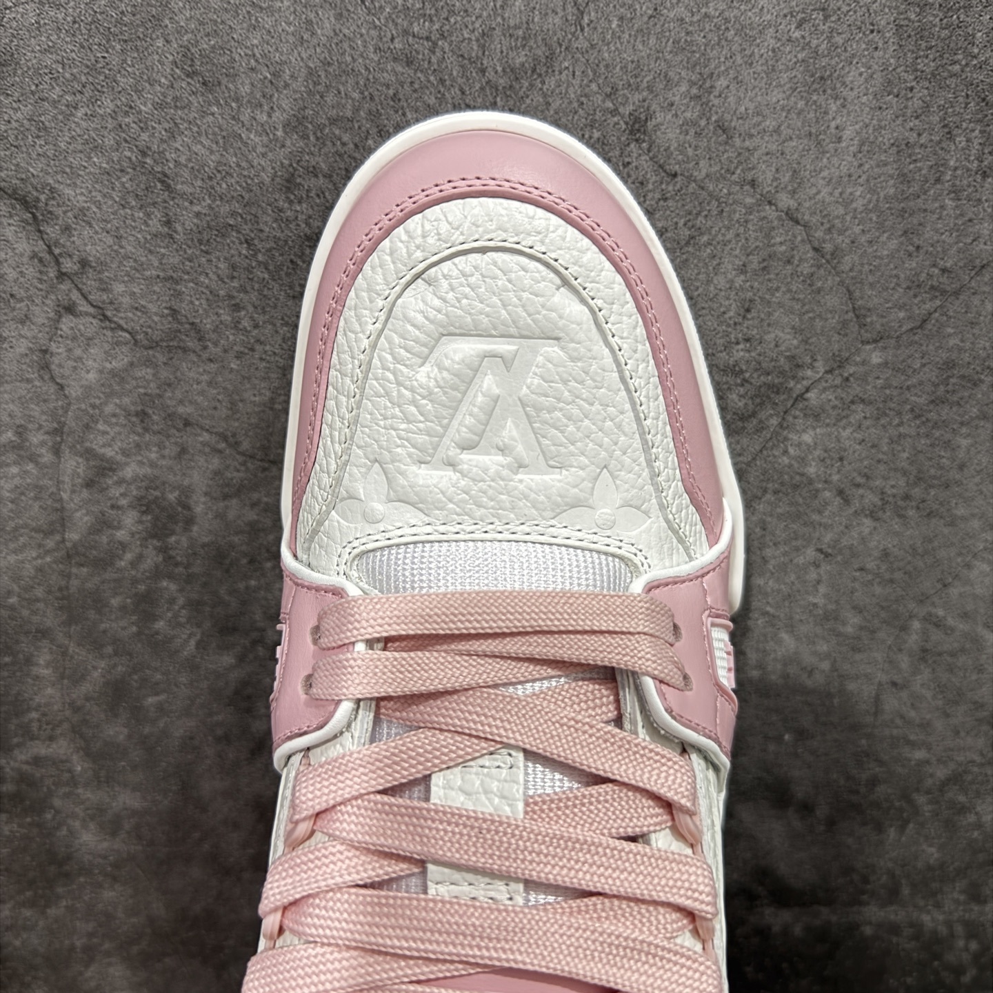 Louis Vuitton  Trainer Sneaker T538005