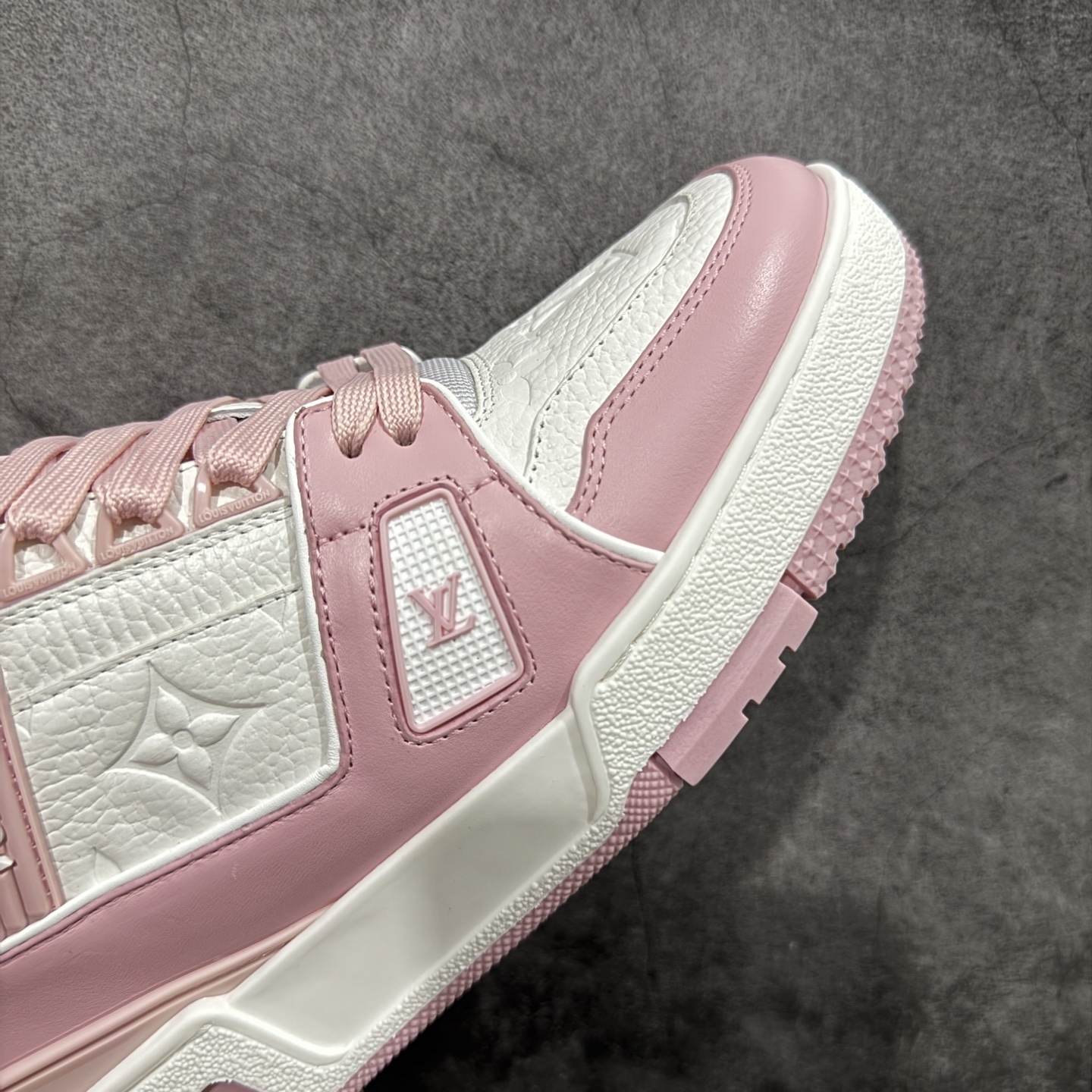 Louis Vuitton  Trainer Sneaker T538005