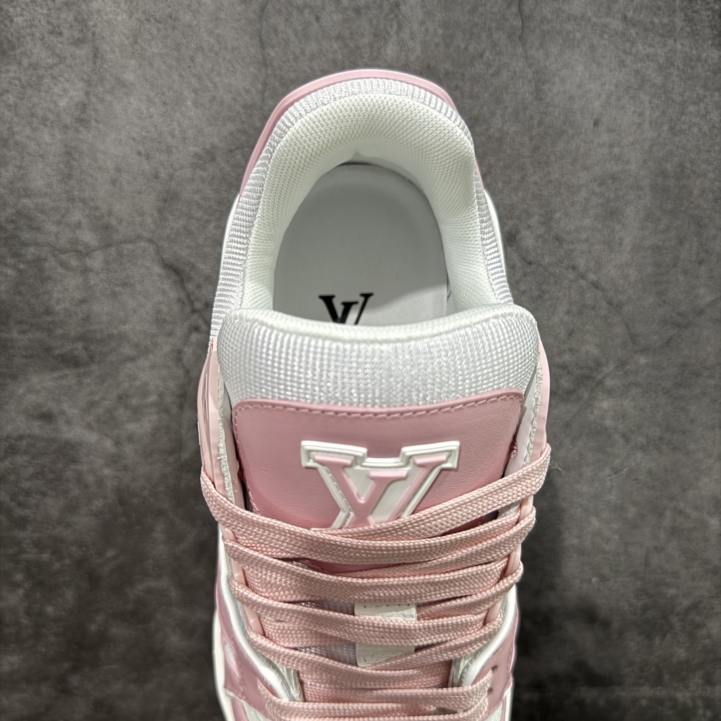 Louis Vuitton  Trainer Sneaker T538005