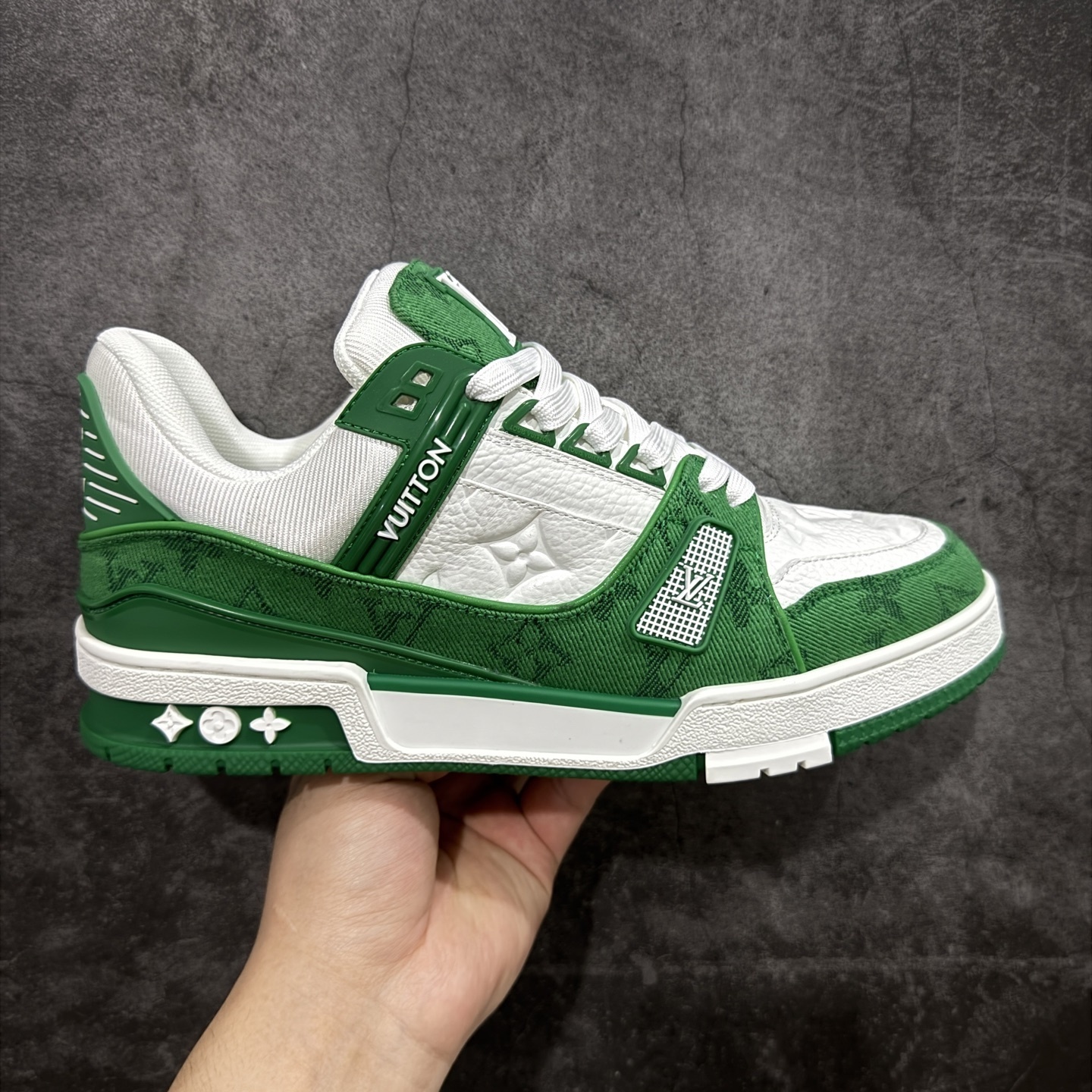Louis Vuitton Trainer Sneaker T538009