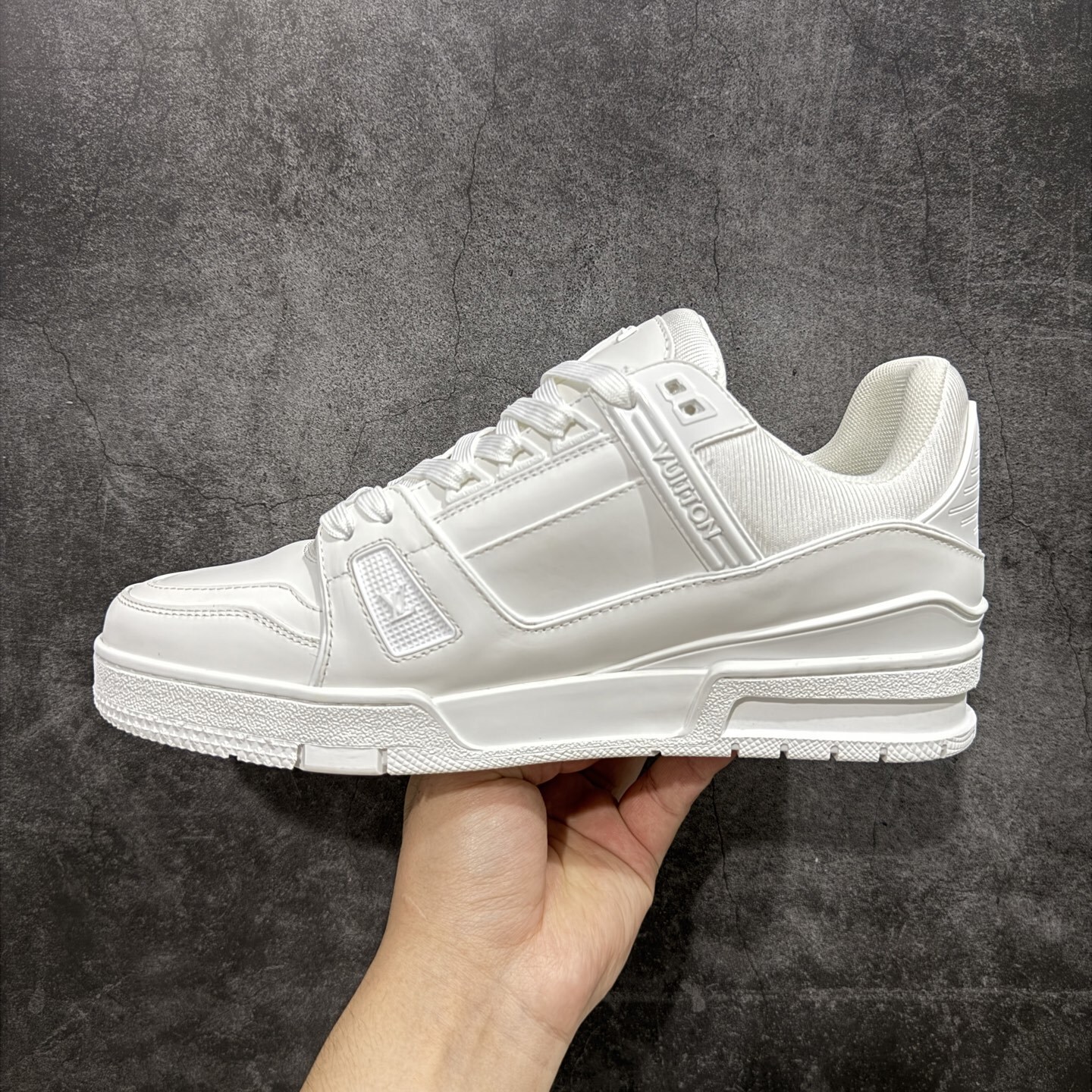 Louis Vuitton Trainer Sneaker T538008