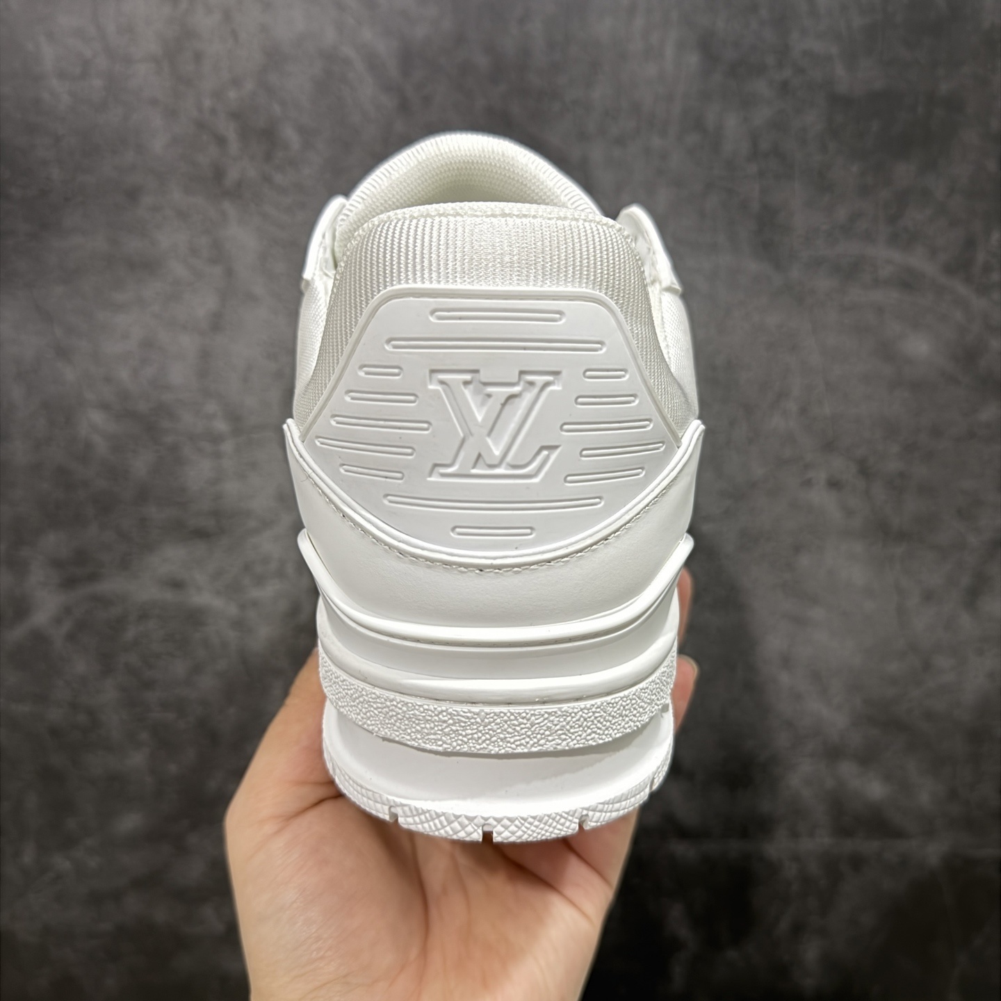 Louis Vuitton Trainer Sneaker T538008