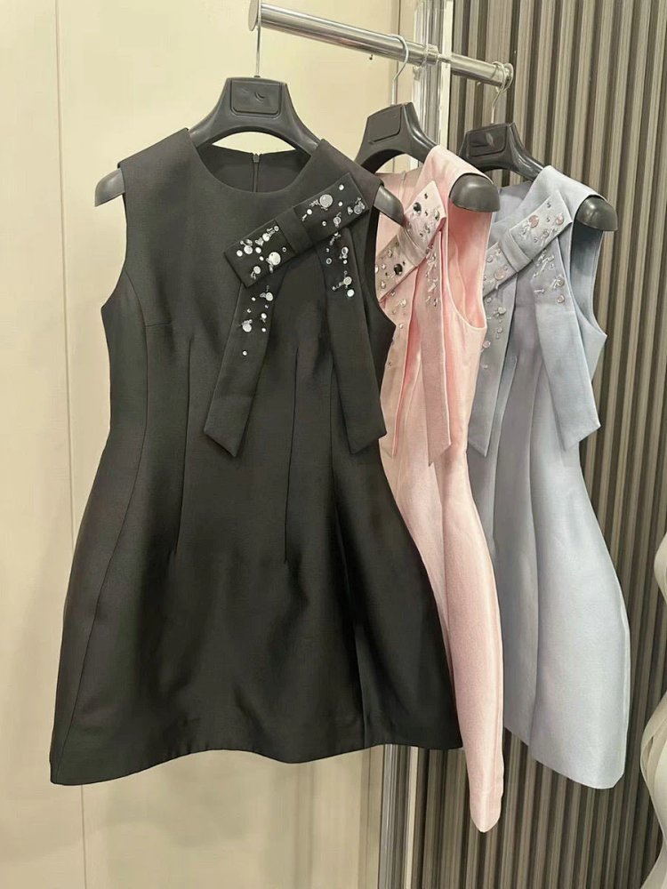 skitr Private high-end customized summer new product, girlish style with diamond studded bow and sleeveless dress for women
