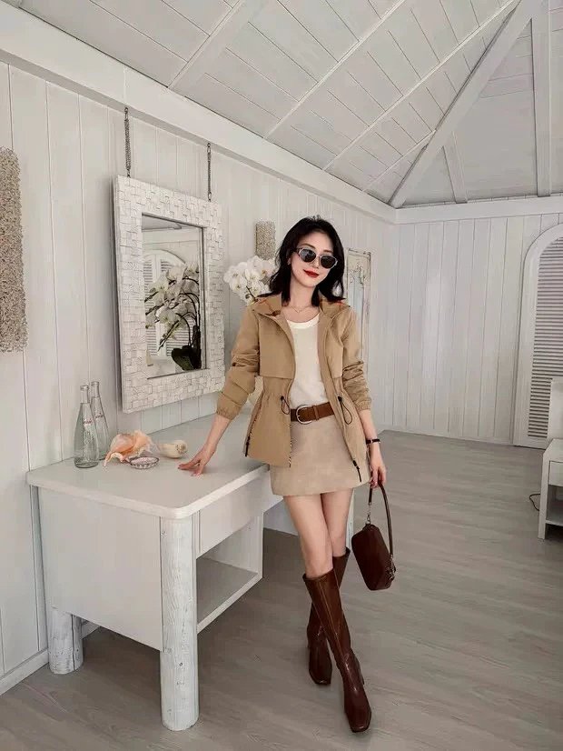 Burberry Light luxury high-end British windbreaker jacket