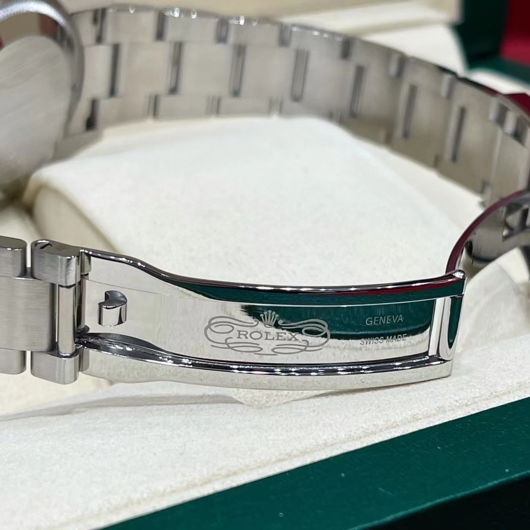 Rolex watch m126000-0005 | Surperbuy Spreadsheet