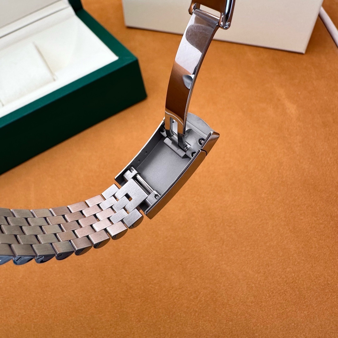Rolex watch m126234-0049 | Surperbuy Spreadsheet