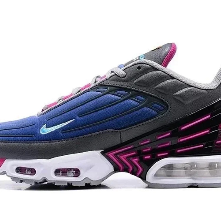Max Plus 3 Casual Sneakers