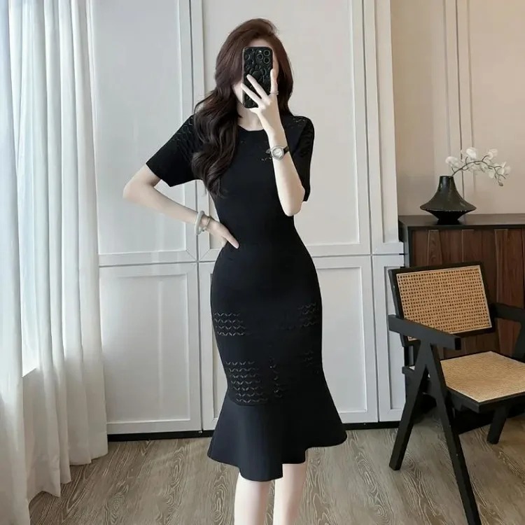 Summer Socialite Xiaoxiangfeng Ice Silk Dress Women's Summer Temperament High-end Hollow High-waisted Thin Sweater