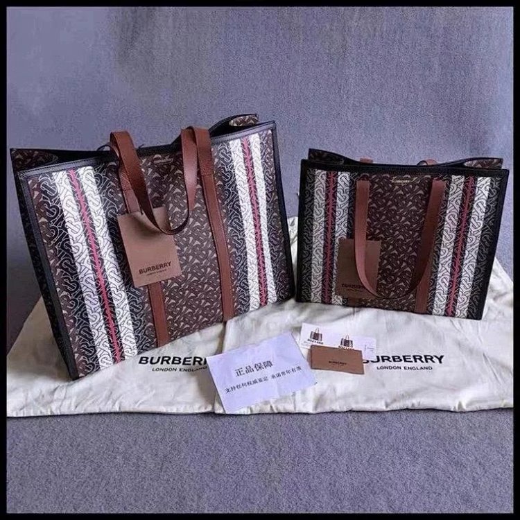 Burberry Original Tote Bag Shopping Bag Original Single Handbag Handbag Single Shoulder Crossbody Bag
