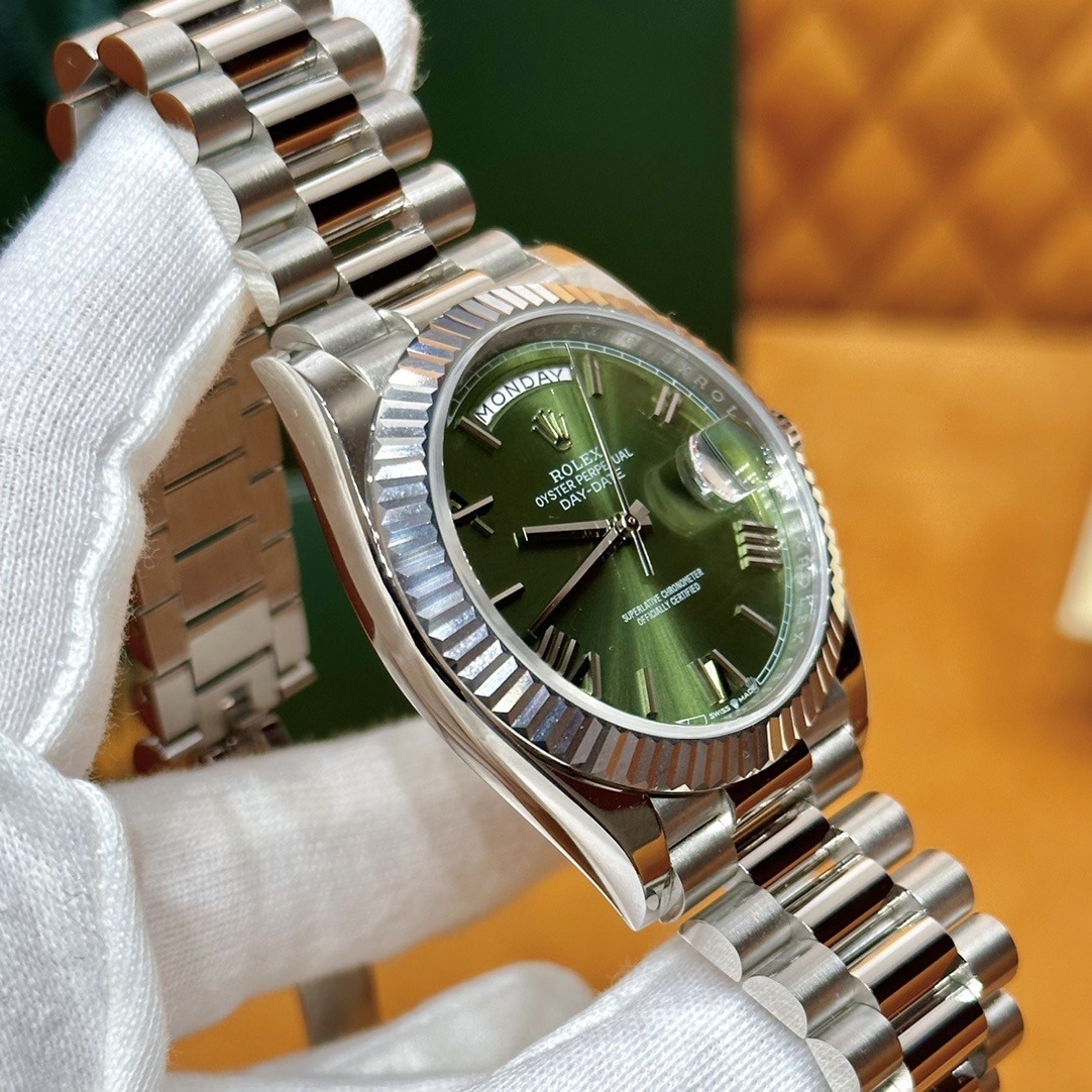 Rolex watch m228239-0033