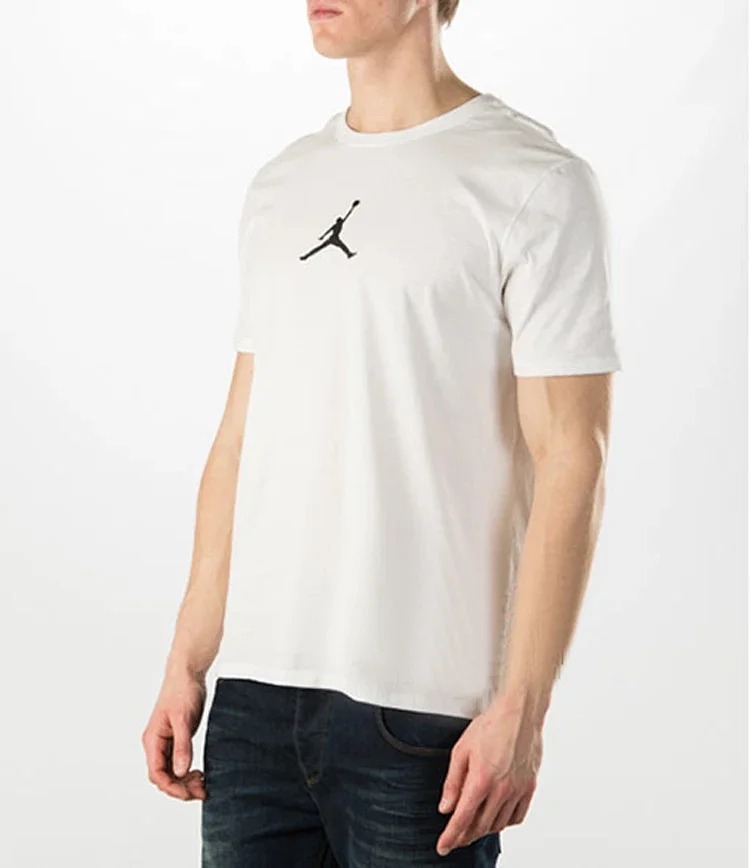AJ Flying Jordan No. 23 Bulls Embroidered Short Sleeve T-shirt