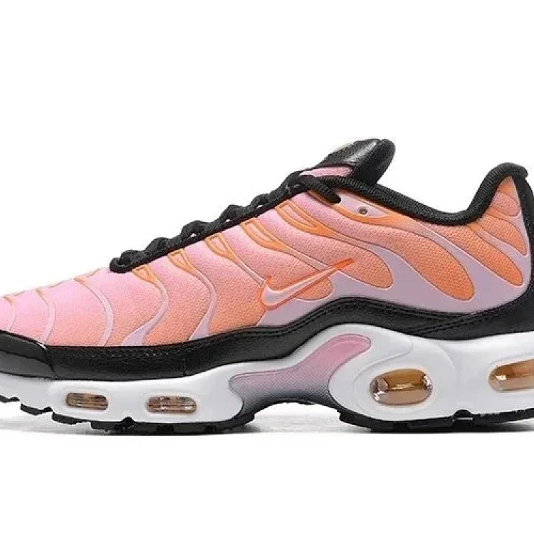Max Plus TN (2) Casual Sneakers