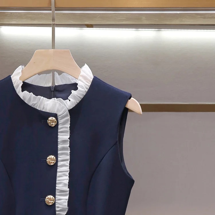 SP's new summer style French rich lady's pleated stand-up collar vest fake two-piece long waist dress for women