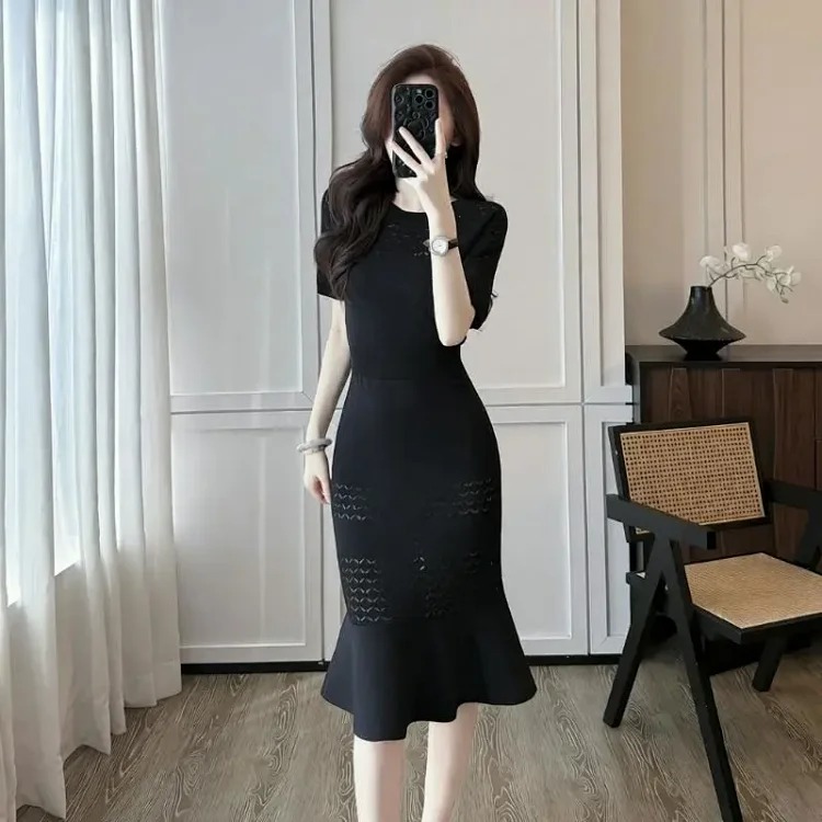 Summer Socialite Xiaoxiangfeng Ice Silk Dress Women's Summer Temperament High-end Hollow High-waisted Thin Sweater