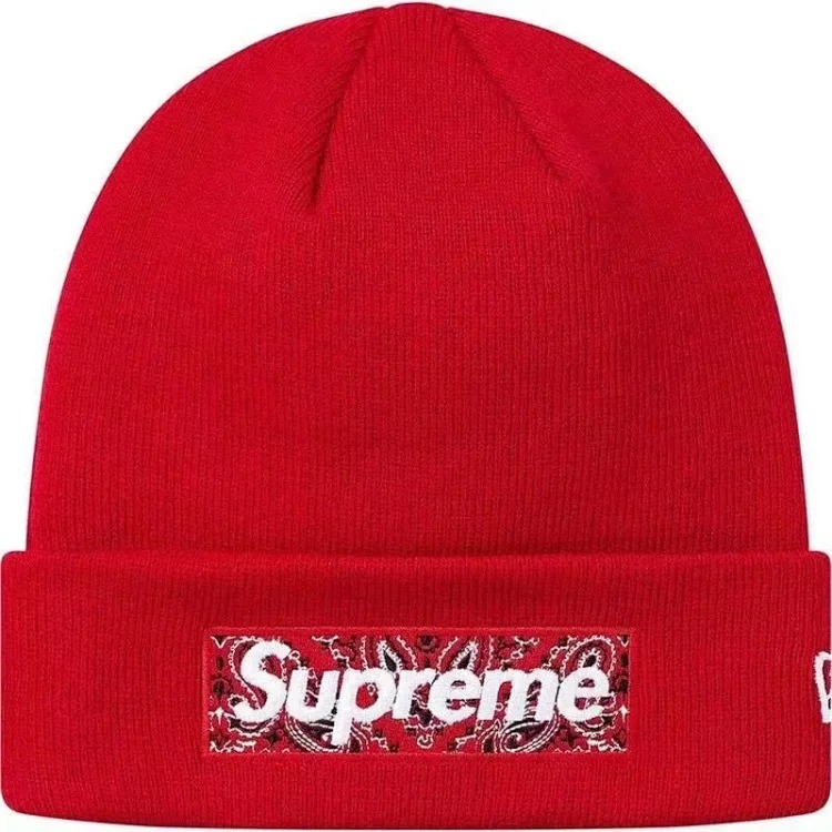 S embroidered warm knitted hat