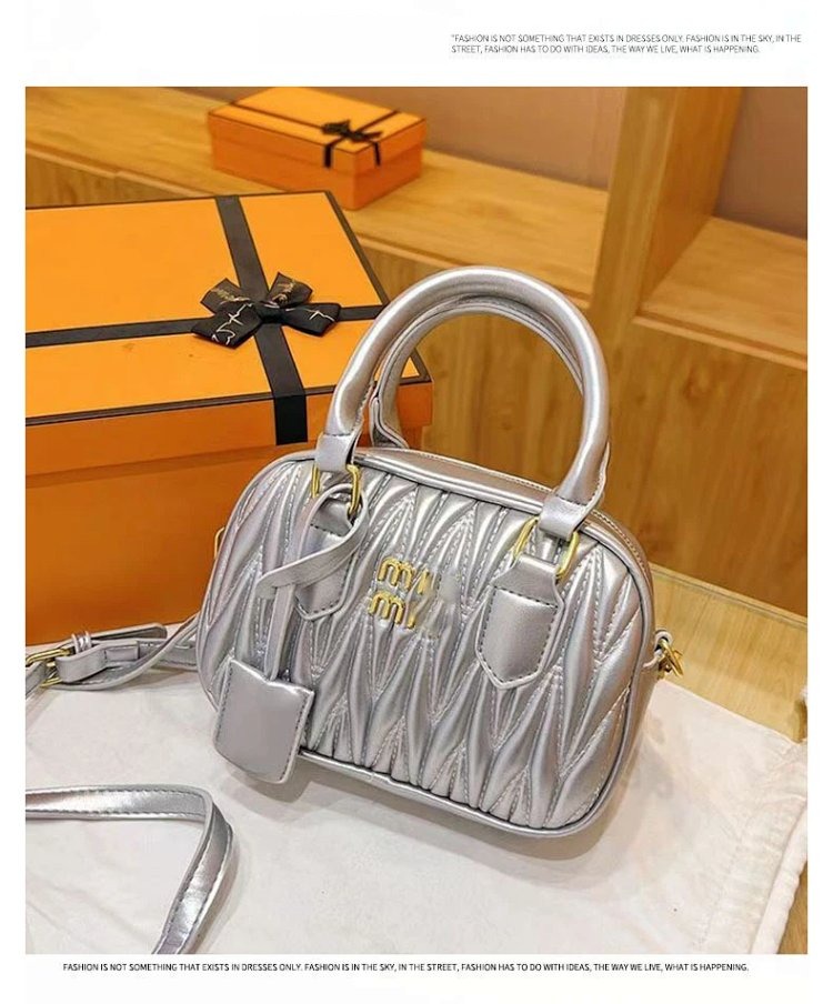 Miu Miu Miumiu Retro Leather Crossbody Bag