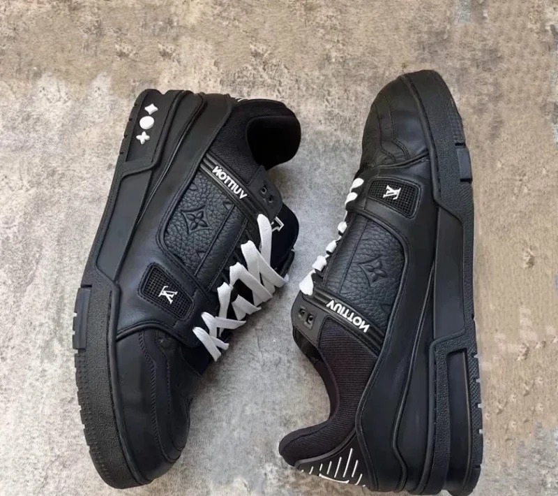 Louis Vuitton Men's Shoes, Board Shoes, Trendy Shoes, Thick Soled Shoes, Low Cut Casual Shoes for Daily Life