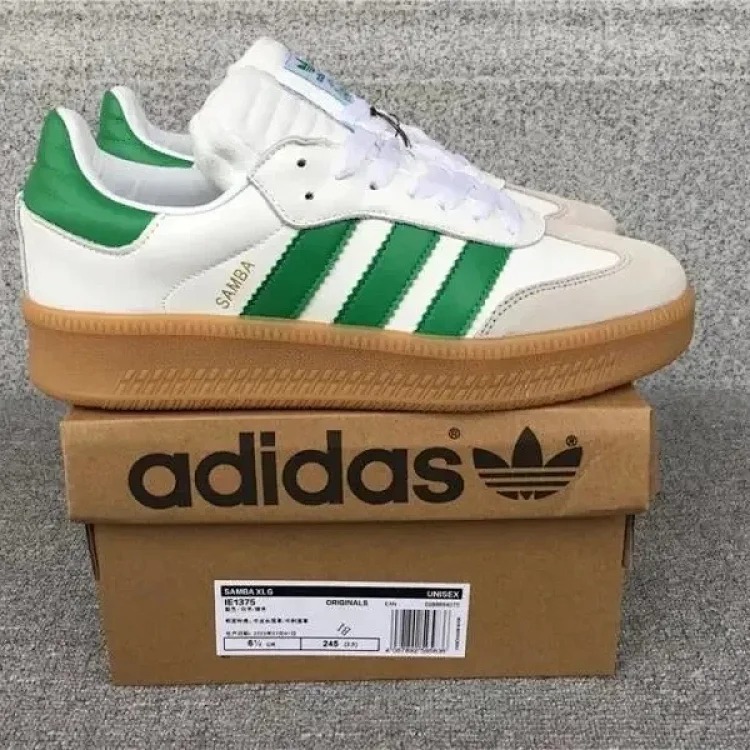 Fashion Trendy Sneakers 2021 005
