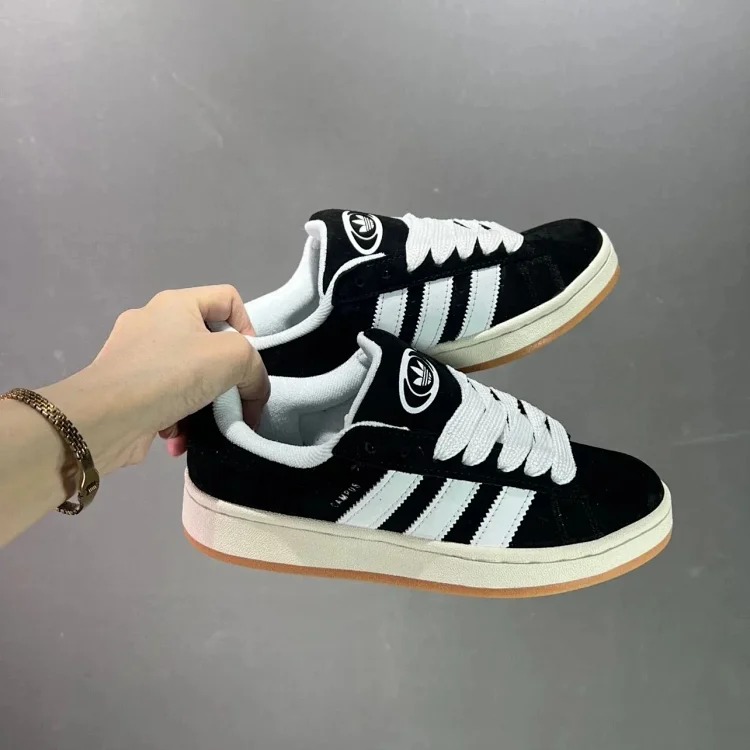 Casual Classic Vintage Sneakers HQ8708 1013