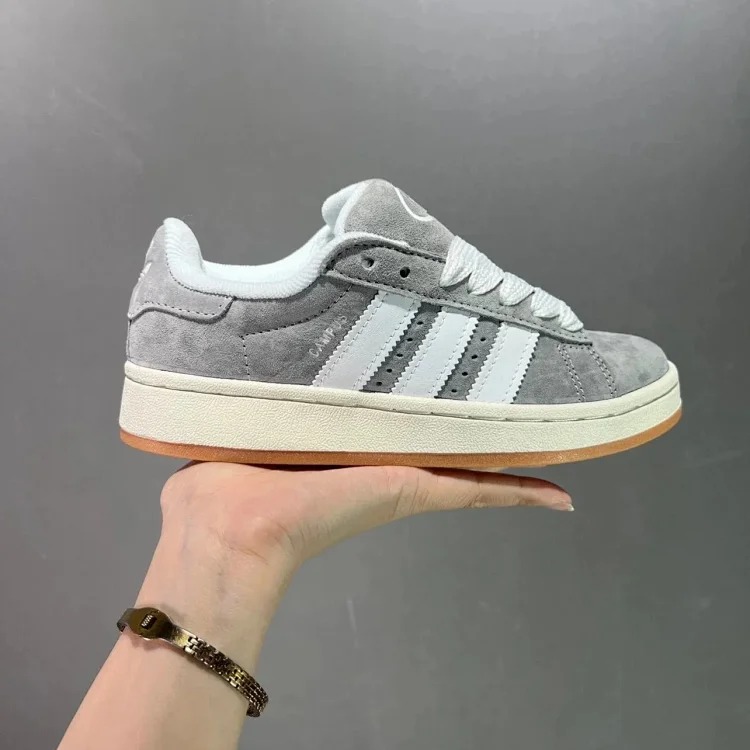 Casual Classic Vintage Sneakers HQ8708 1013