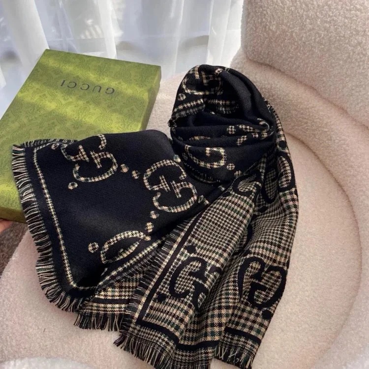 scarf 001