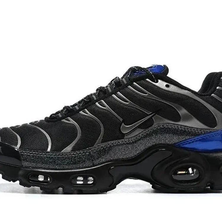 Max Plus TN Sneakers