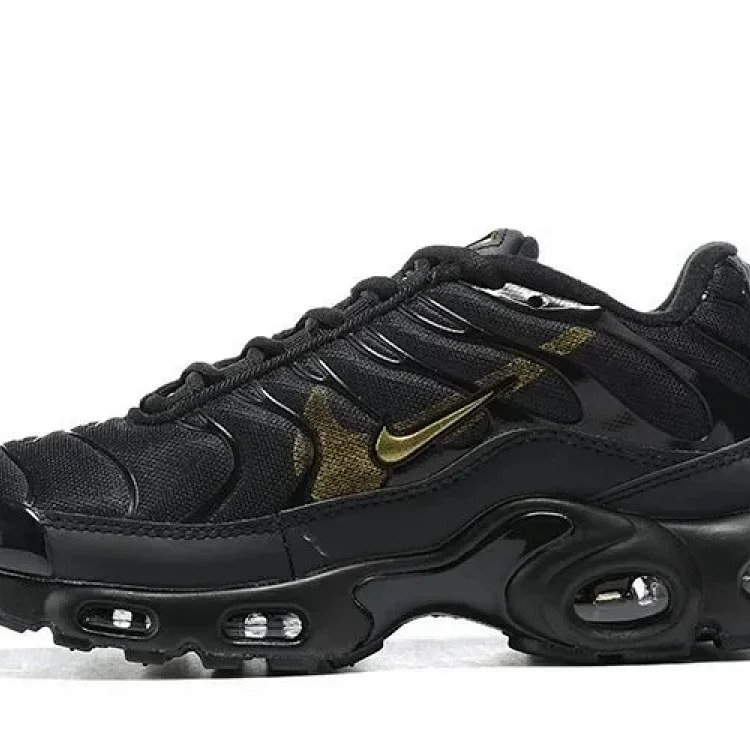 Max Plus TN Sneakers