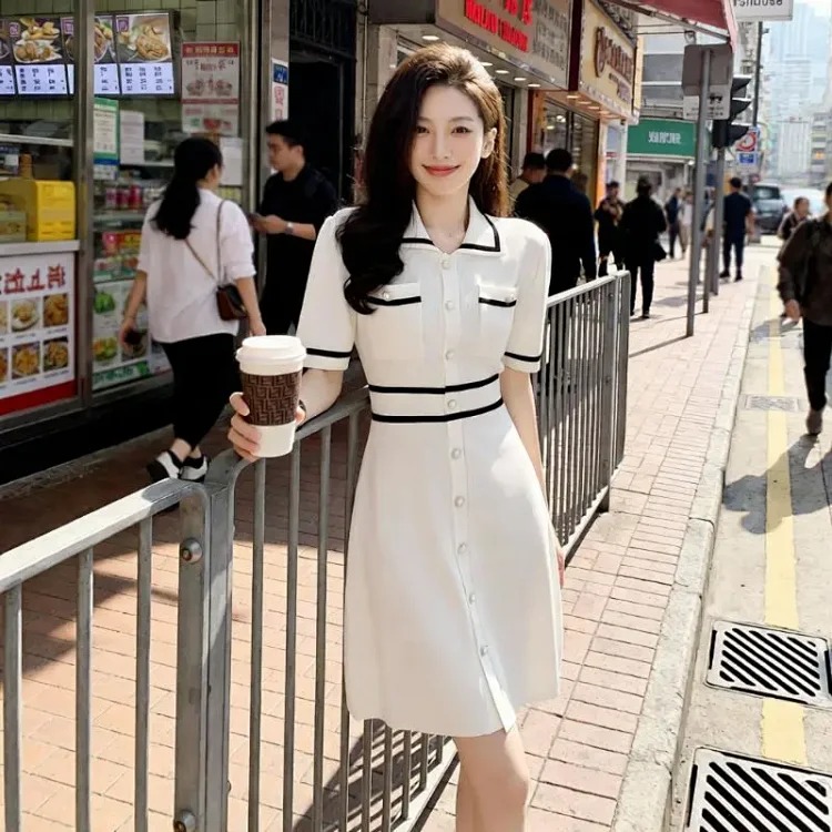 Temperament White Lapel Short-sleeved Slim High-waisted A-line Skirt Small Fragrant Ice Silk Knitted Sweater