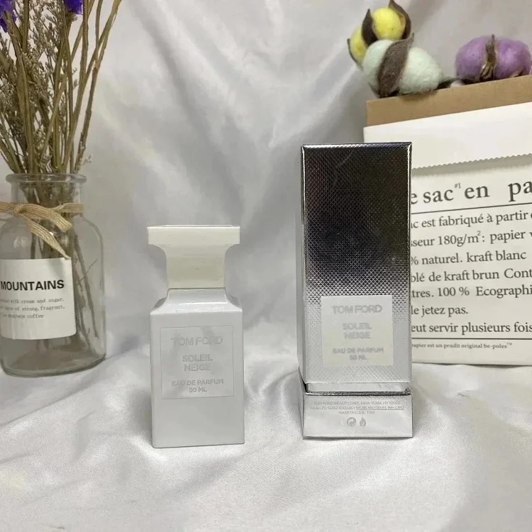 WZ14 Internet celebrity deodorant spray fresh women's perfume