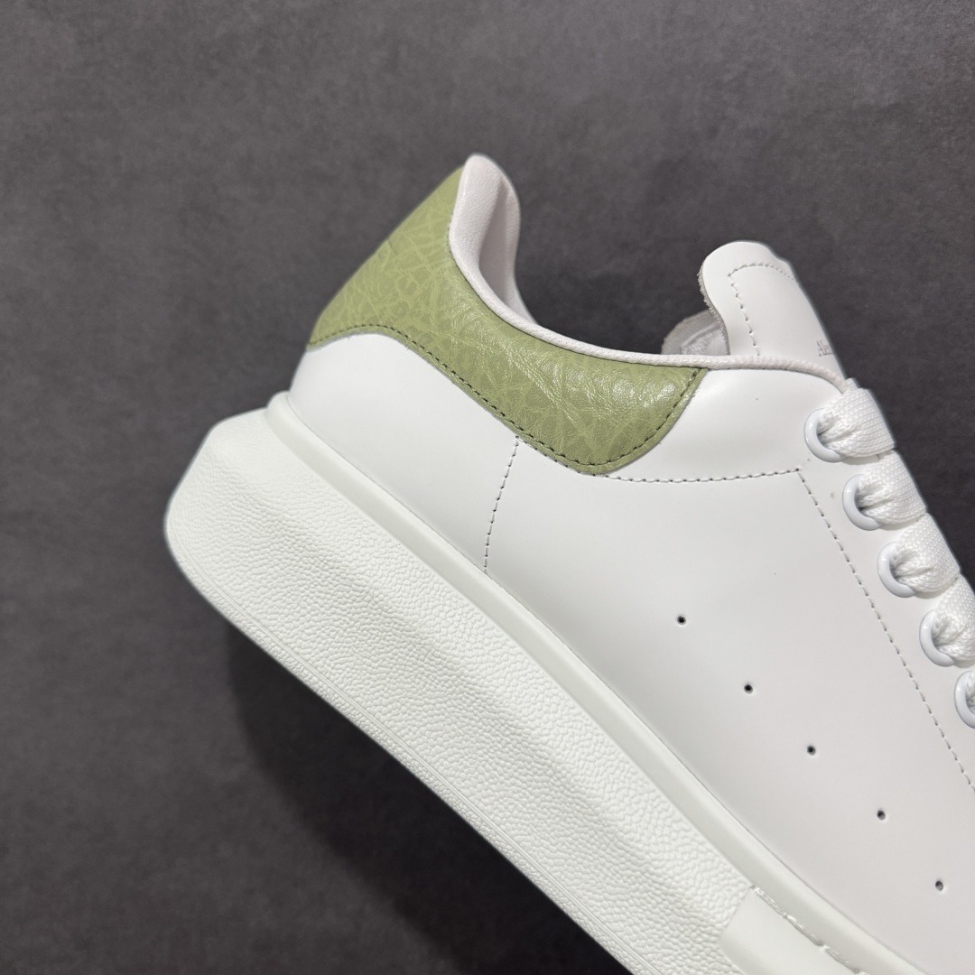 Alexander McQueen Sneaker SH528141