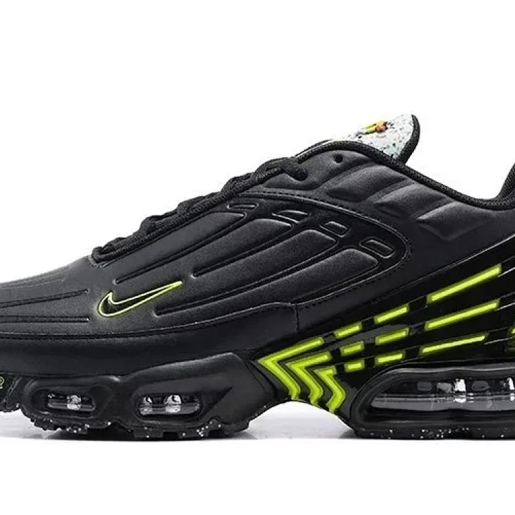 Max Plus 3 Casual Sneakers
