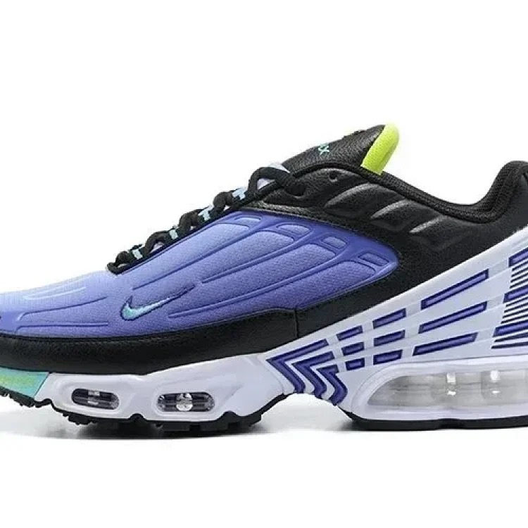 Max Plus 3 Casual Sneakers