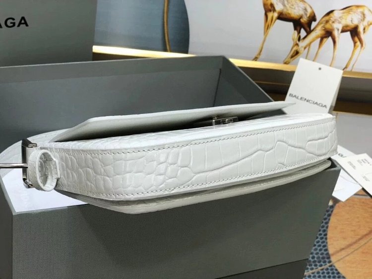 Balenciaga Crocodile Pattern Head Layer Calfskin Single Shoulder Handheld Underarm Bag Women's Bag