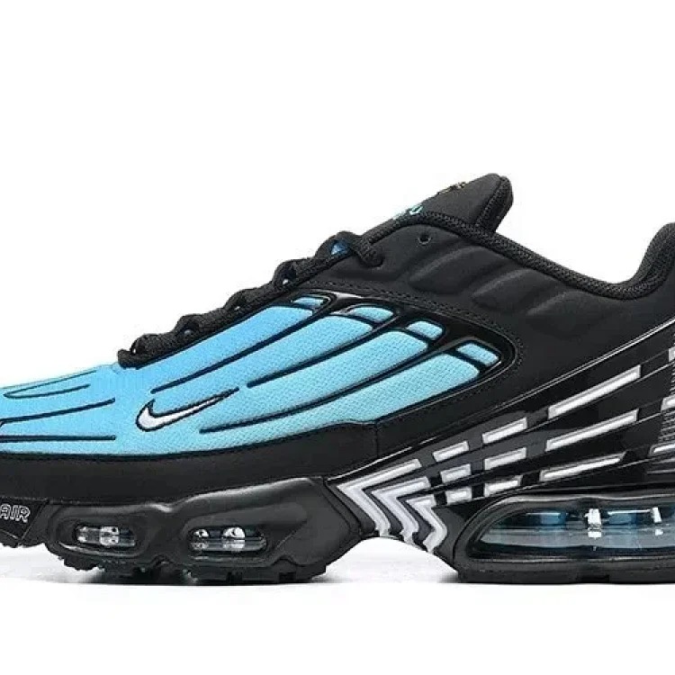 Max Plus 3 Casual Sneakers