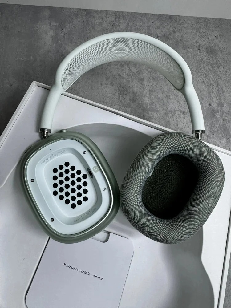 Max serial black and other colors