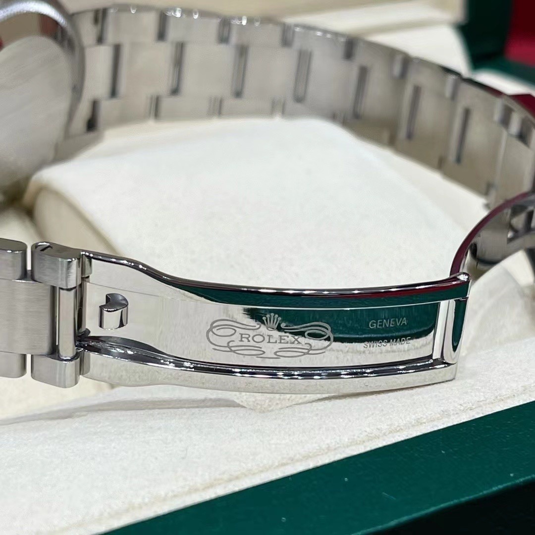 Rolex watch m126000-0005