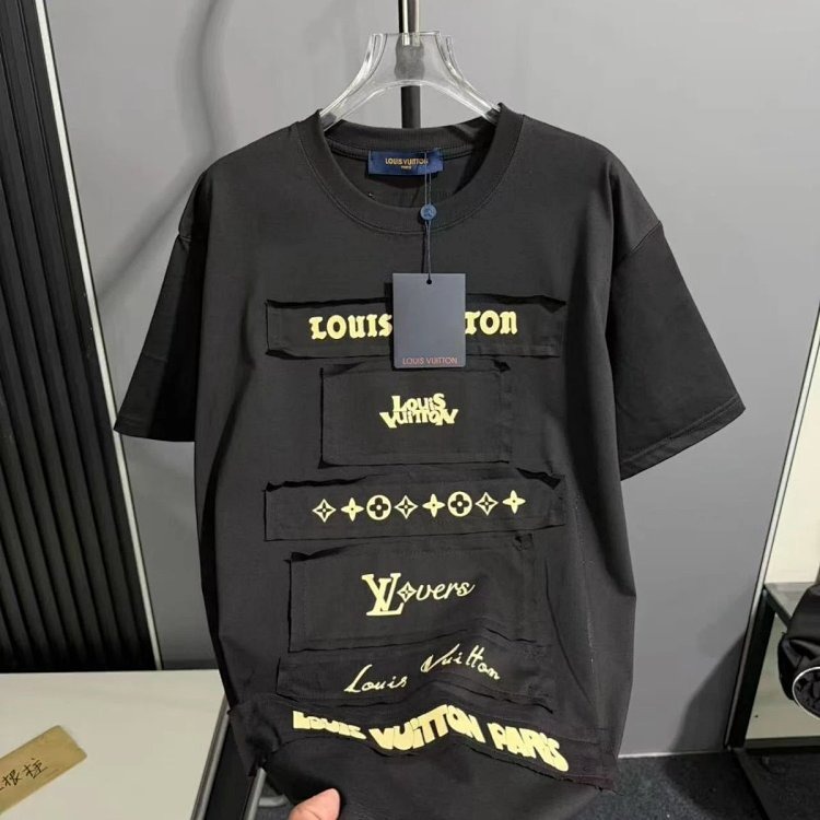 Louis Vuitton short sleeved T-shirt unisex knit top with half sleeves