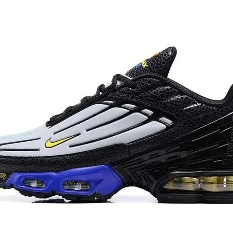 Max Plus 3 Casual Sneakers