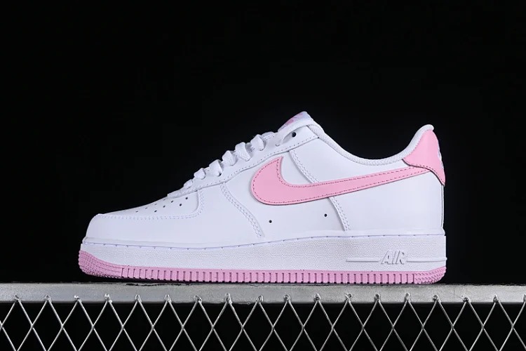 OG FORCE 1 07 LOW Casual sneakers