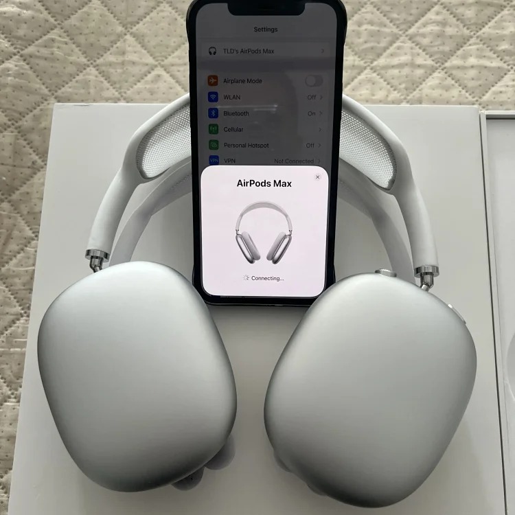A-Pods-Various models , China's Top Quality,With ANC 1:1. Bulk order discount, please add .