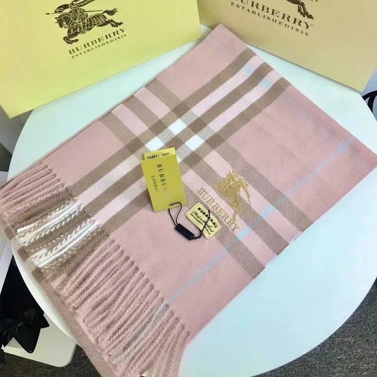 Versatile Classic Scarf 001