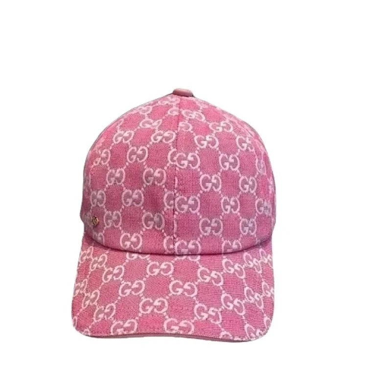 Fashionable baseball cap