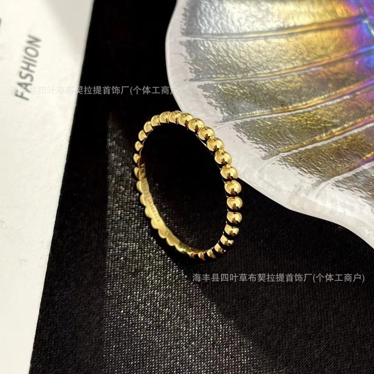 Fashion Ring