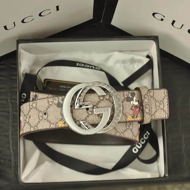 Fashionable and versatile belt 021