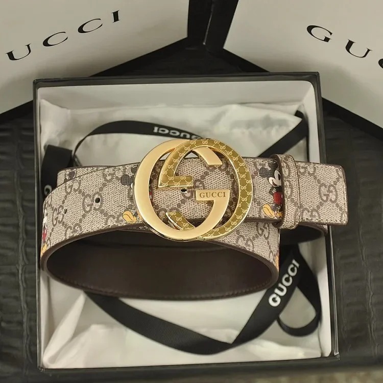 Fashionable and versatile belt 021